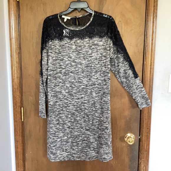 Maurices Dresses & Skirts - Offer $14 Maurice’s lace detail at neckline pullover dress size L